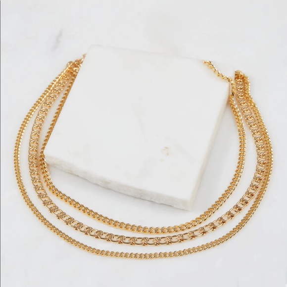 Izzy layered choker from Revolve - Picture 3 of 4